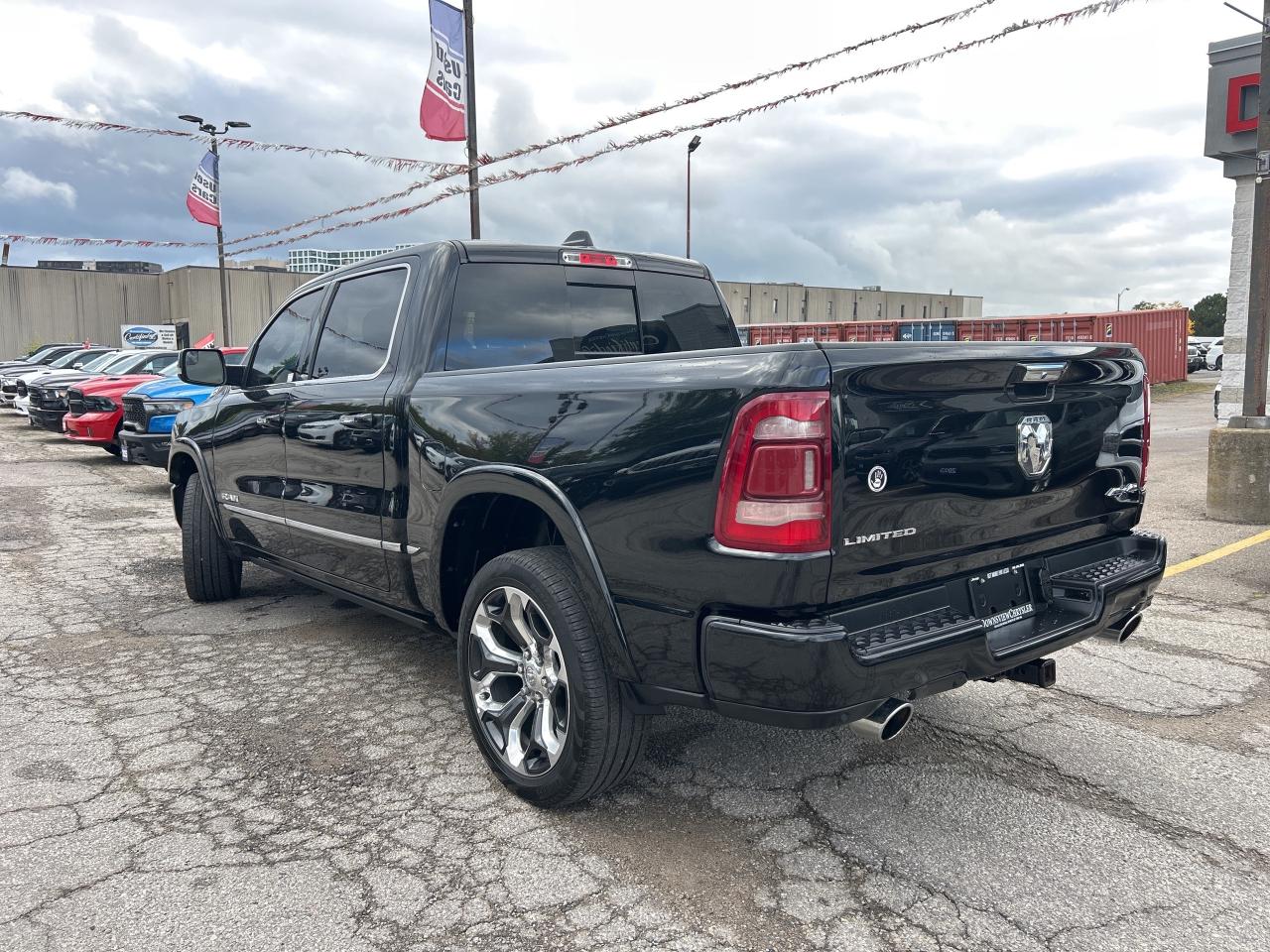 2022 RAM 1500 Limited w/Sunroof, 22" Wheels, Anti-Spin, 3.92 Axl Photo