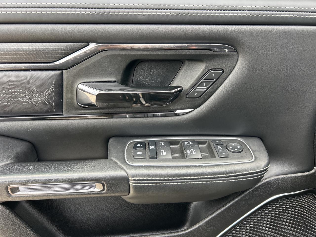 2022 RAM 1500 Limited w/Sunroof, 22" Wheels, Anti-Spin, 3.92 Axl Photo