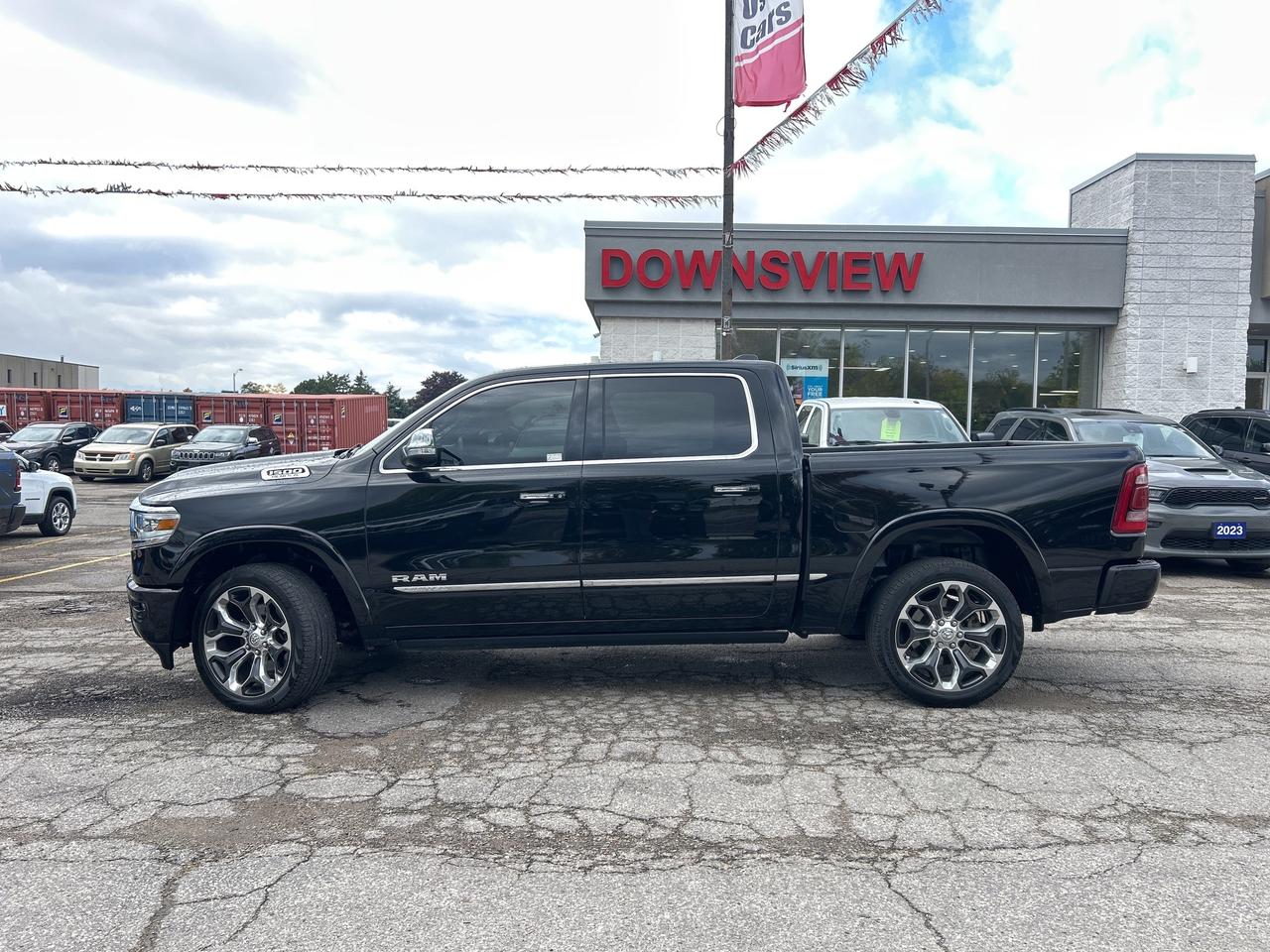 2022 RAM 1500 Limited w/Sunroof, 22" Wheels, Anti-Spin, 3.92 Axl Photo