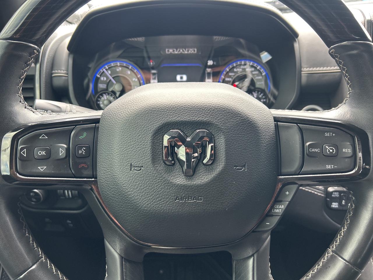 2022 RAM 1500 Limited w/Sunroof, 22" Wheels, Anti-Spin, 3.92 Axl Photo