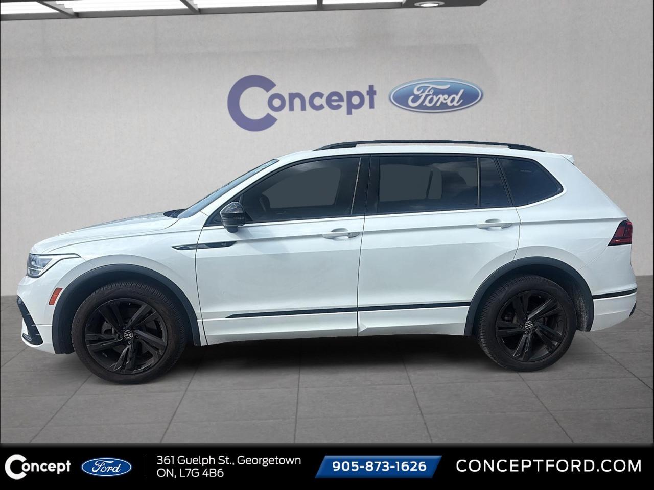 2023 Volkswagen Tiguan 1 OWNER   R LINE   LEATHER   ROOF   HIGHWAY MILES Photo