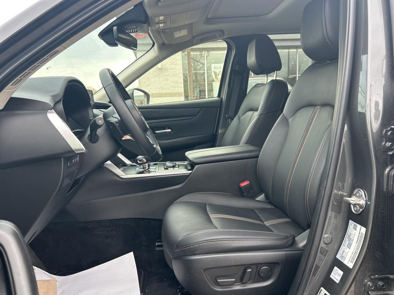 2025 Mazda CX-90 MHEV GS-L AWD w/Leather Heated Seats, 8 Passenger Photo
