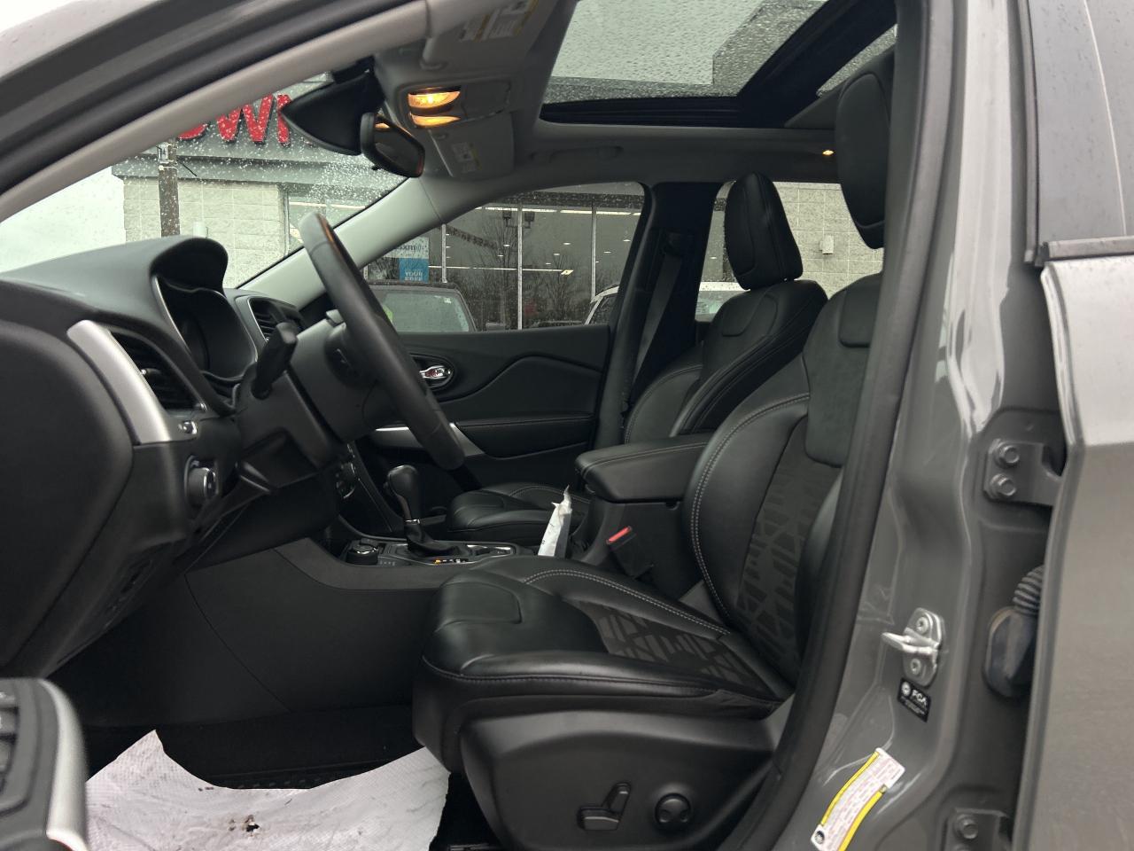 2022 Jeep Cherokee X w/Advanced Safety, Sun/Sound, Trailer Tow Photo