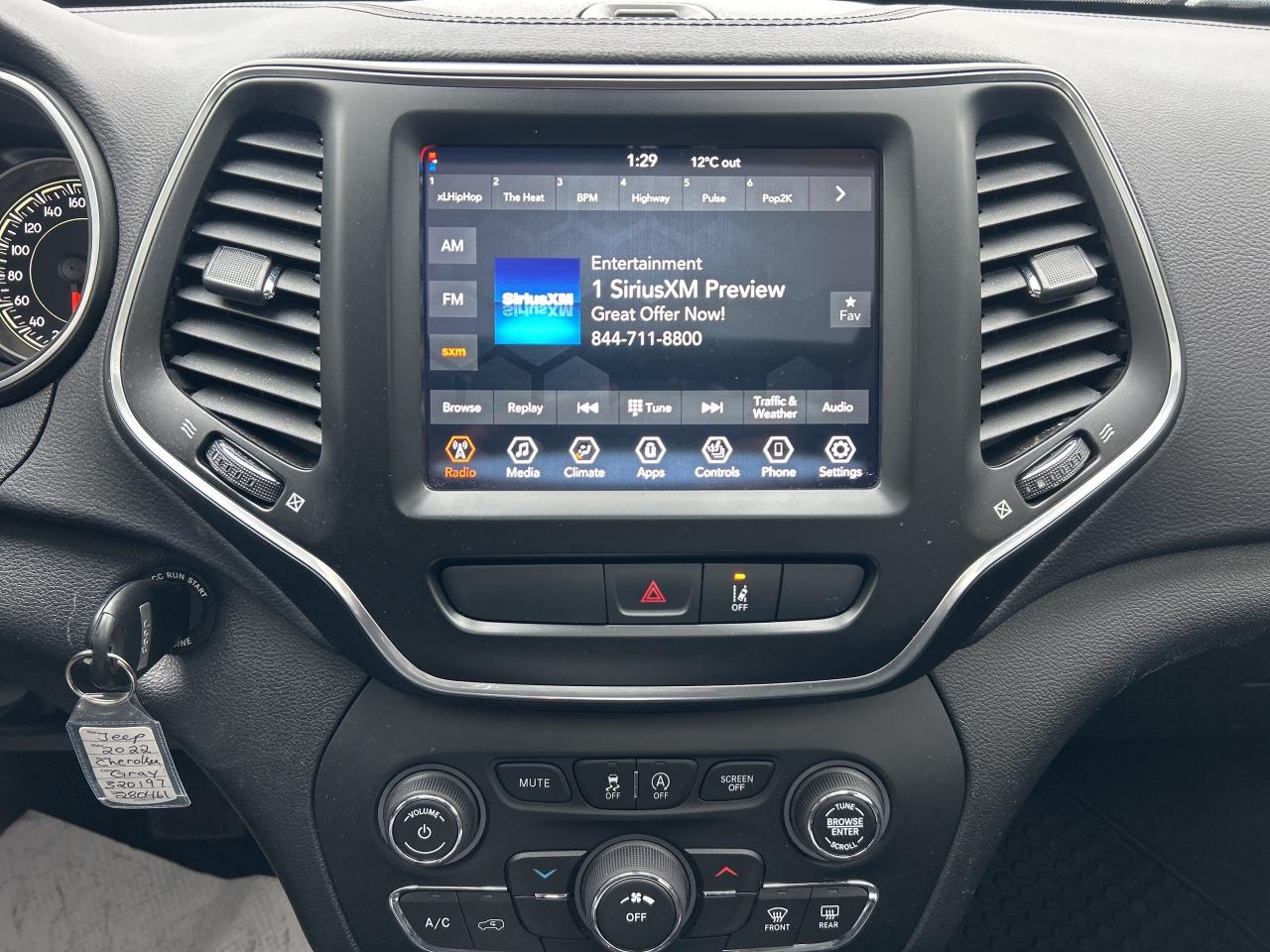 2022 Jeep Cherokee X, Collision Warning, Pano-Roof, Alpine Sound, BSM Photo