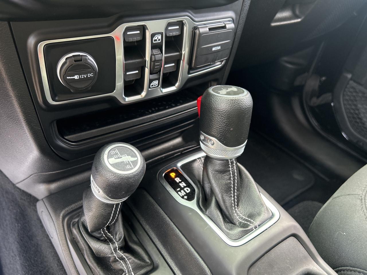 2021 Jeep Wrangler Sahara w/NAV & Sound, Heated Seats/Steering Photo