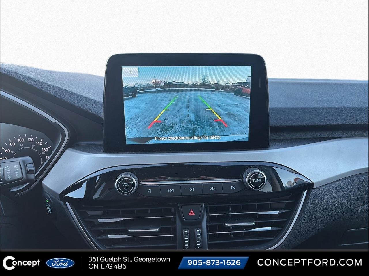 2021 Ford Escape SE AWD   COLD WEATHER PKG   LOW KM Photo