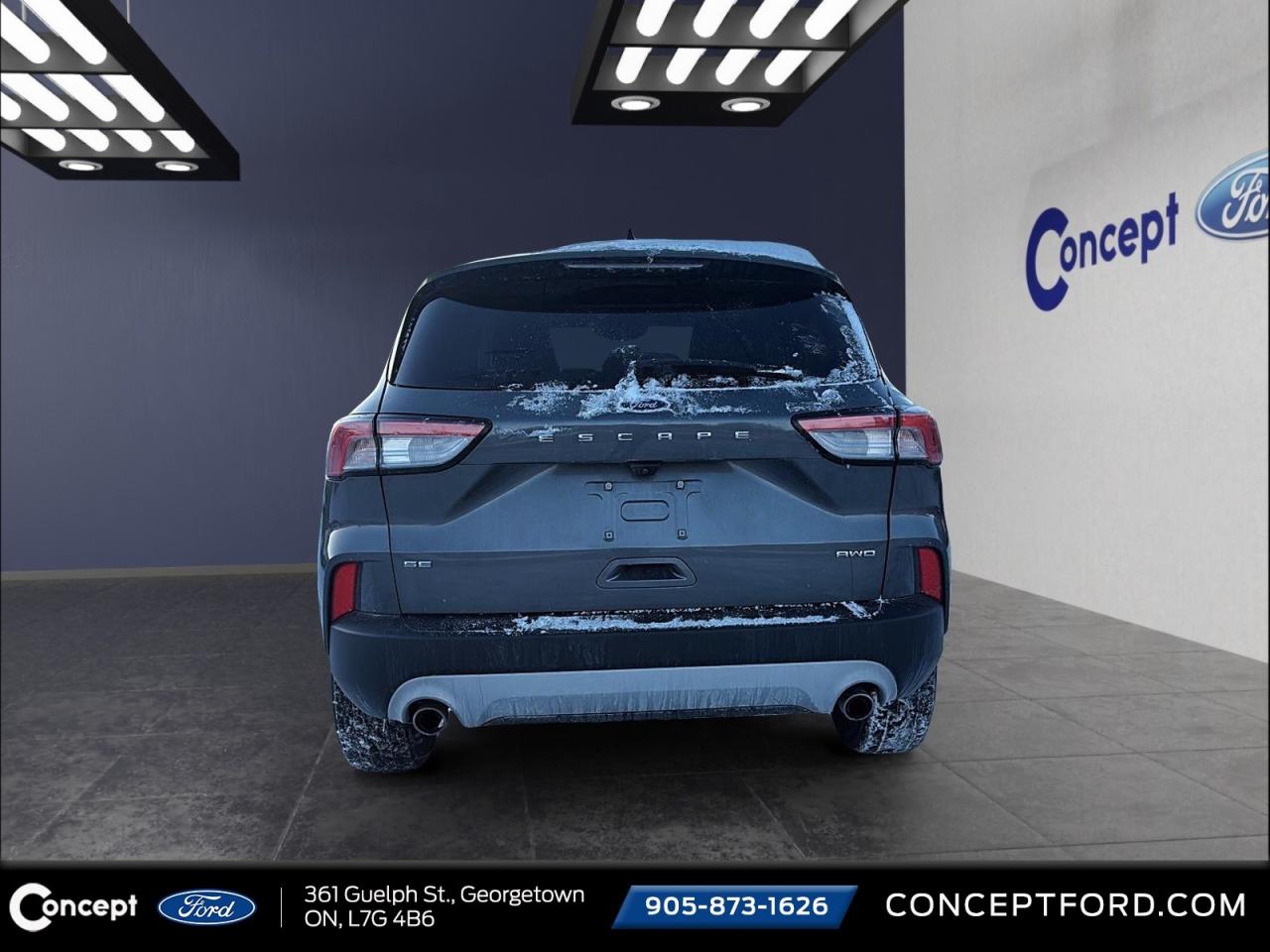 2021 Ford Escape SE AWD   COLD WEATHER PKG   LOW KM Photo