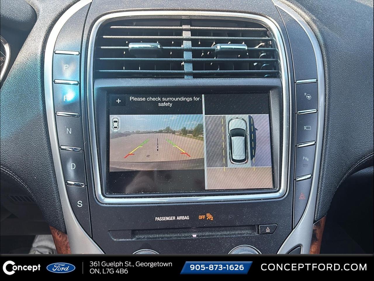 2017 Lincoln MKX RESERVE   AWD    3.7 V6   TECH PKG   ROOF   ALLOYS Photo