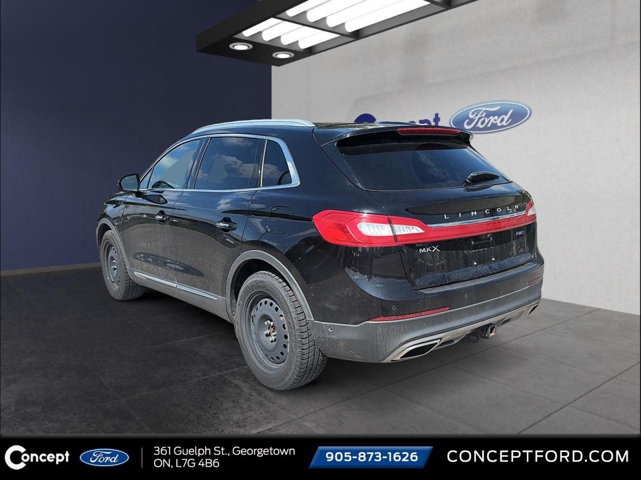 2017 Lincoln MKX RESERVE   AWD    3.7 V6   TECH PKG   ROOF   ALLOYS Photo