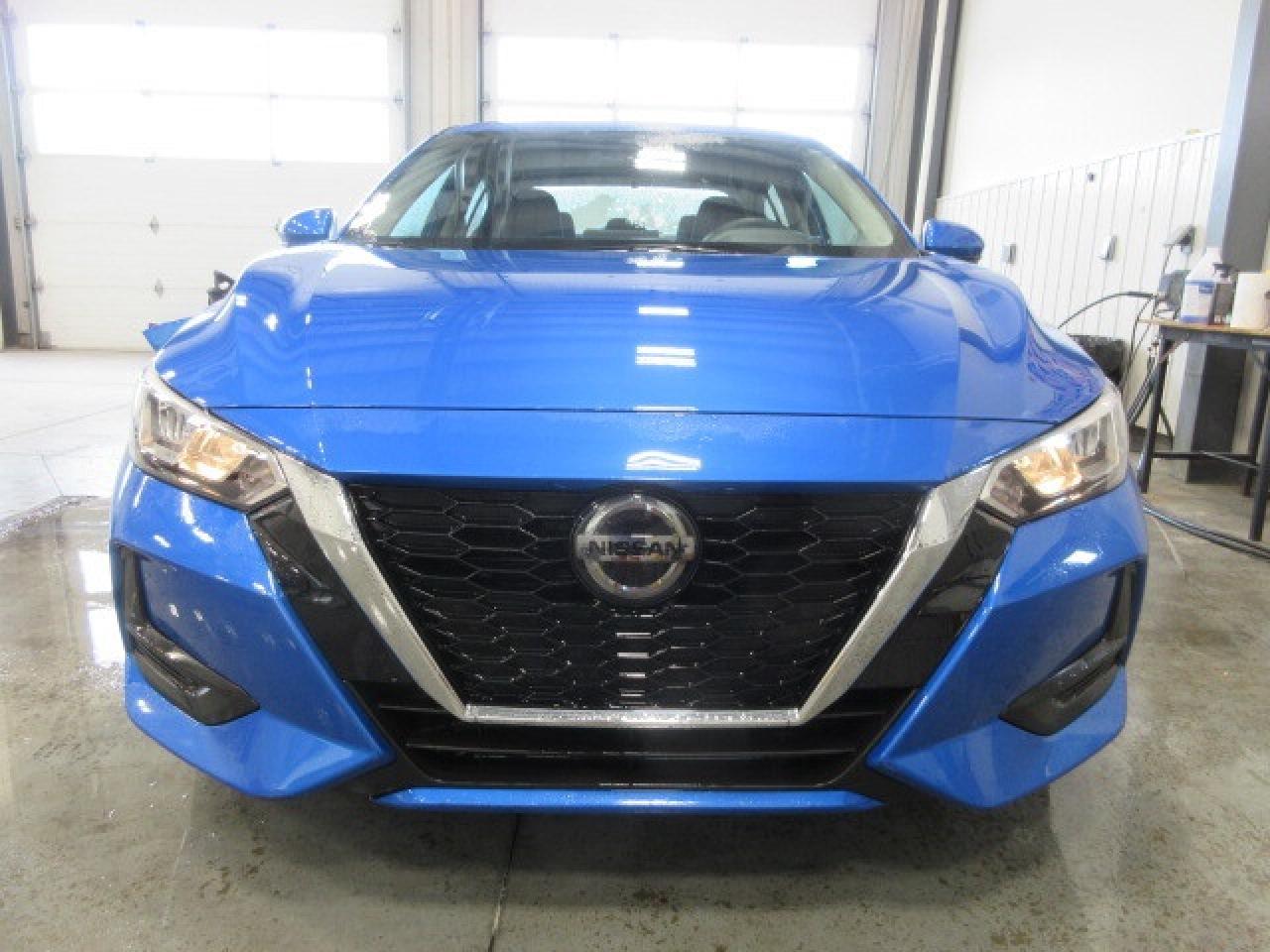 2021 Nissan Sentra SV, ROOF, HTD. SEATS, ALLOYS, APPLE/ANDROID, 47K! Photo