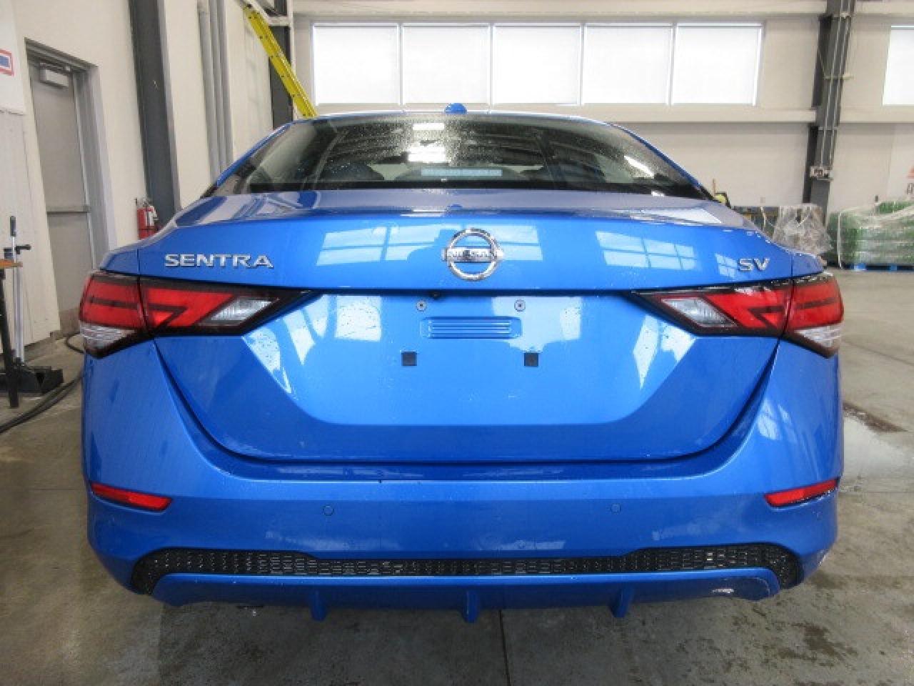 2021 Nissan Sentra SV, ROOF, HTD. SEATS, ALLOYS, APPLE/ANDROID, 47K! Photo