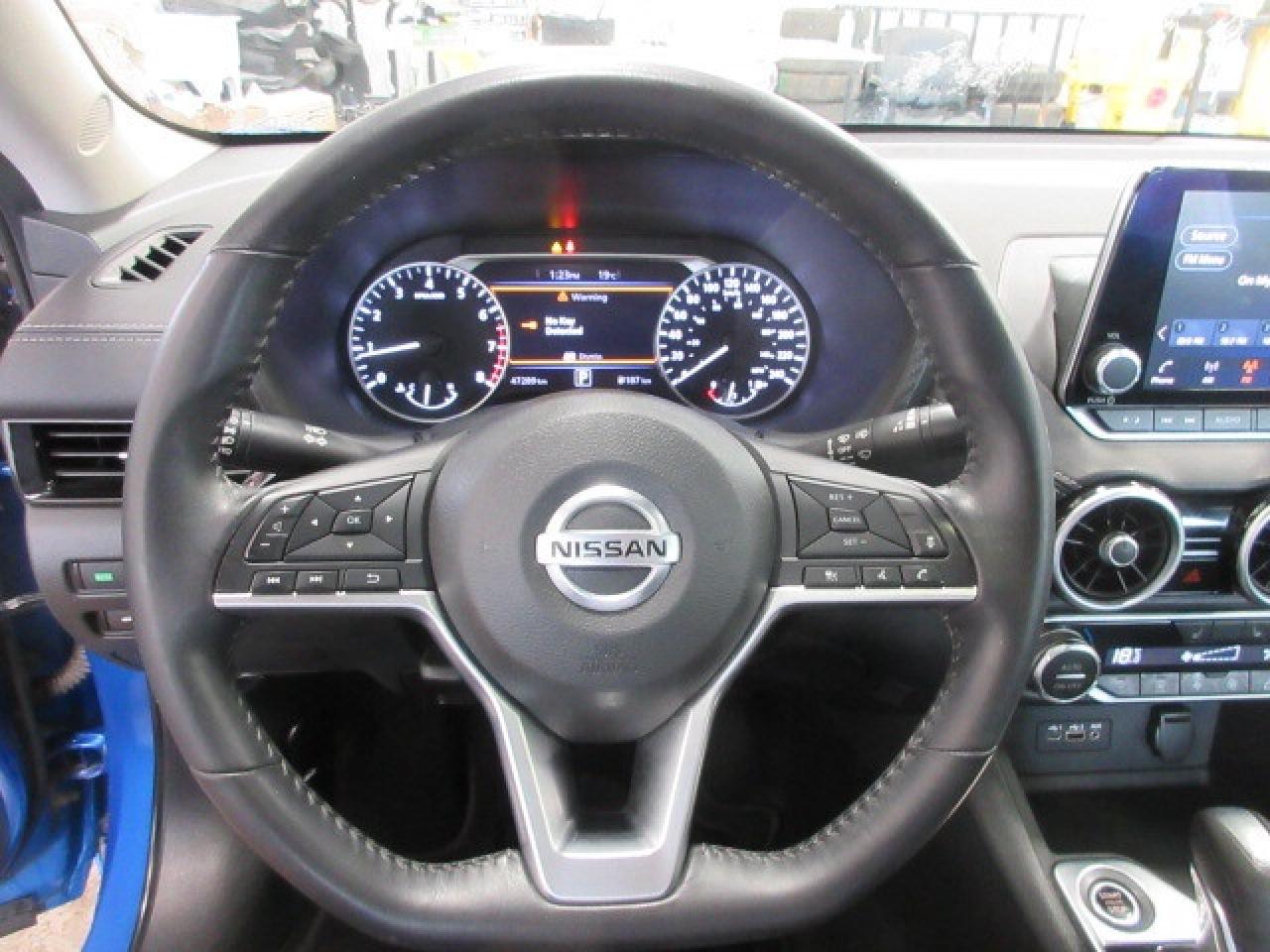 2021 Nissan Sentra SV, ROOF, HTD. SEATS, ALLOYS, APPLE/ANDROID, 47K! Photo