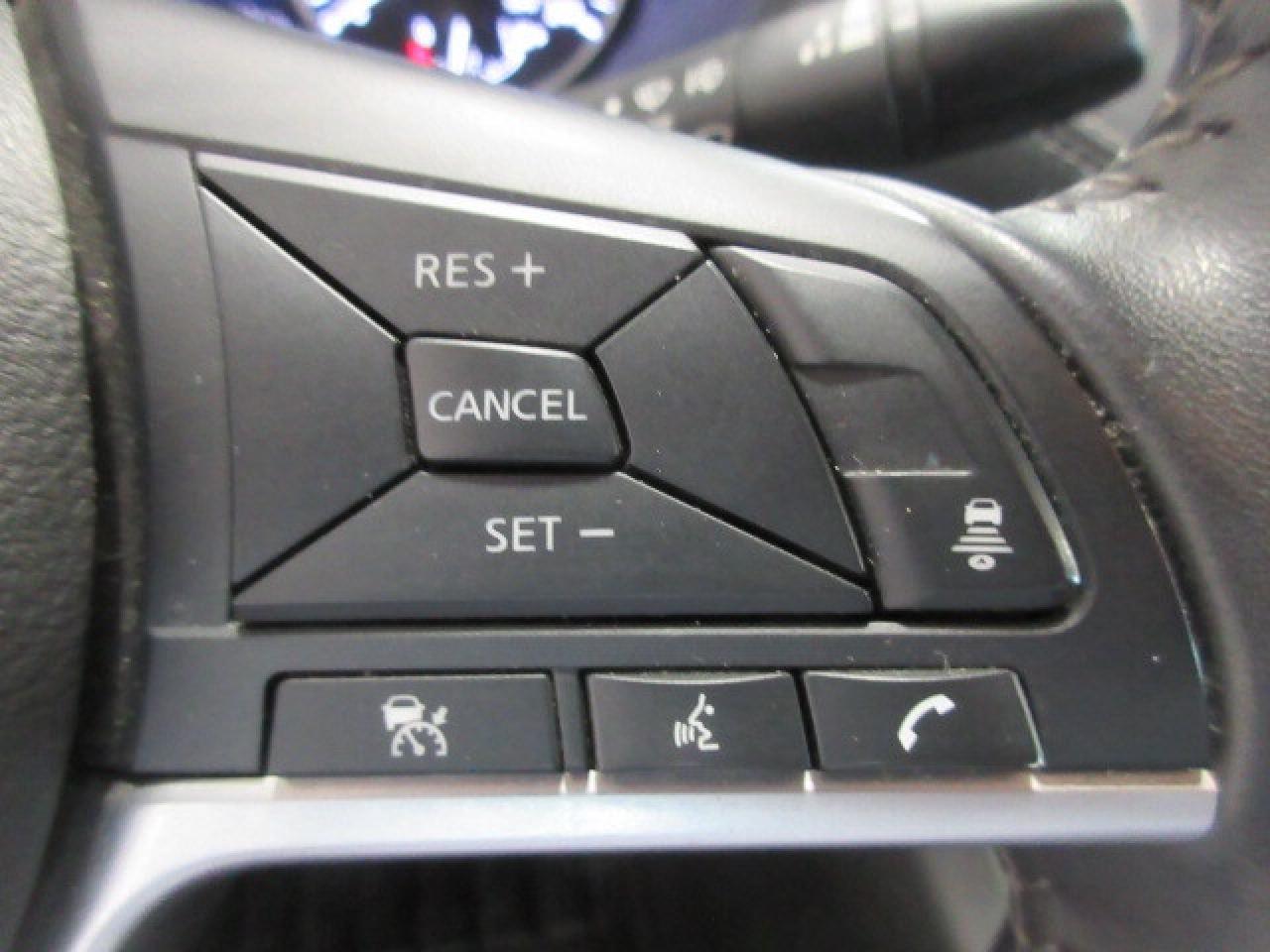 2021 Nissan Sentra SV, ROOF, HTD. SEATS, ALLOYS, APPLE/ANDROID, 47K! Photo