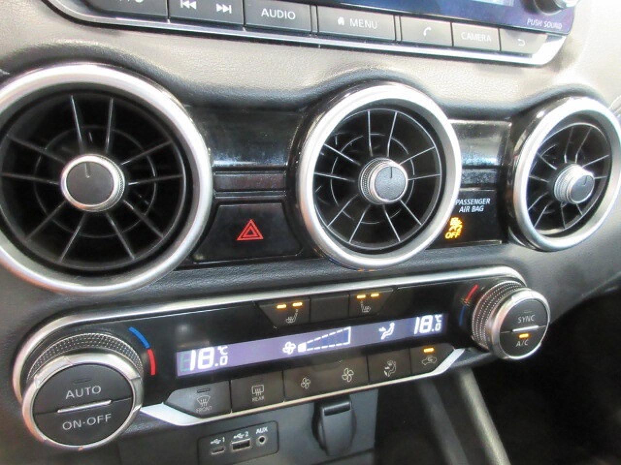 2021 Nissan Sentra SV, ROOF, HTD. SEATS, ALLOYS, APPLE/ANDROID, 47K! Photo