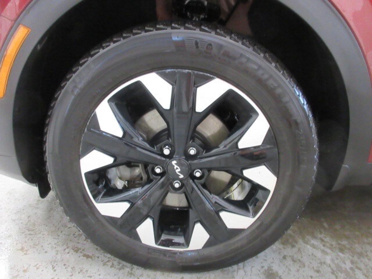 2023 Kia Sportage X-LINE AWD, HTD. LEATHER, APPLE/ANDROID, 79K! Photo