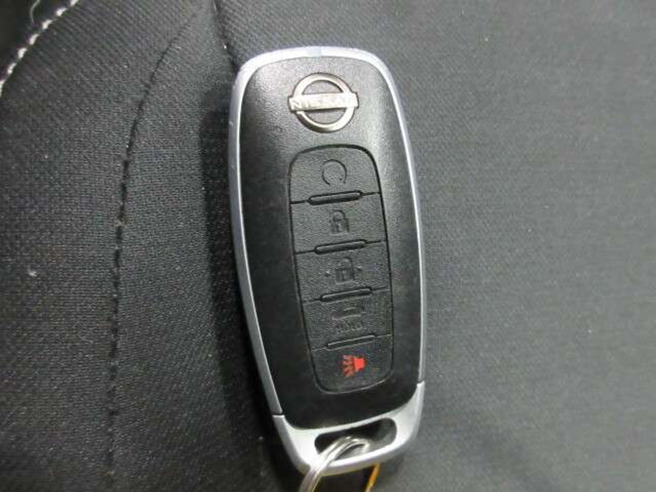 2024 Nissan Sentra SV, HTD. SEATS, ALLOYS, A/C, APPLE/ANDROID, 51K! Photo