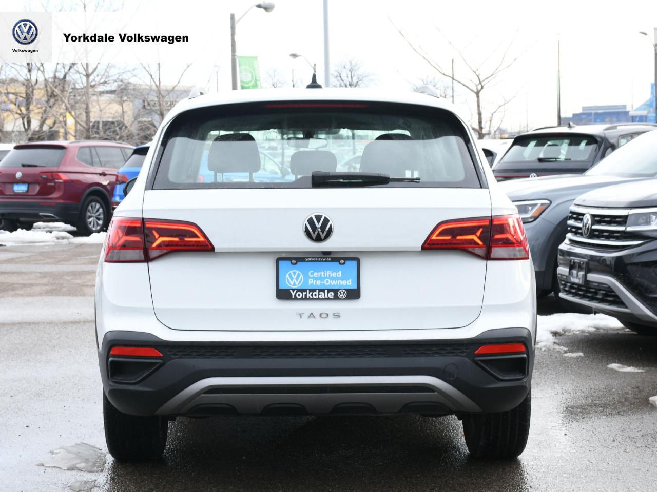 2024 Volkswagen Taos  Photo