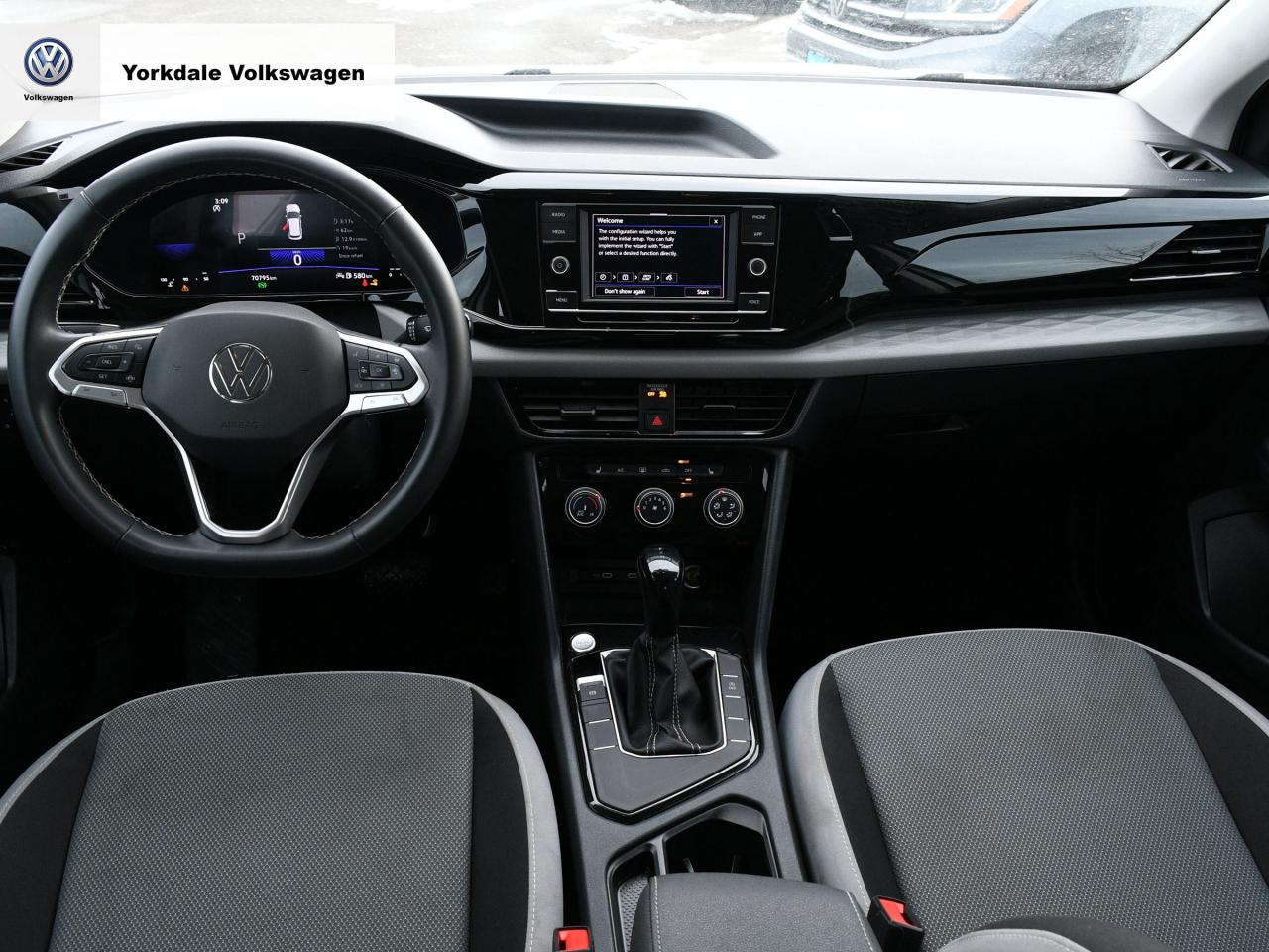 2024 Volkswagen Taos  Photo
