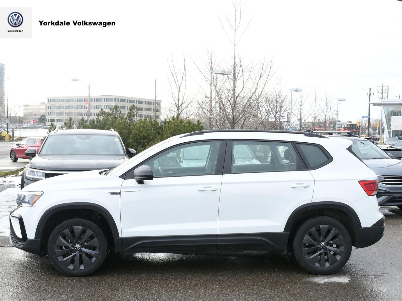 2024 Volkswagen Taos  Photo