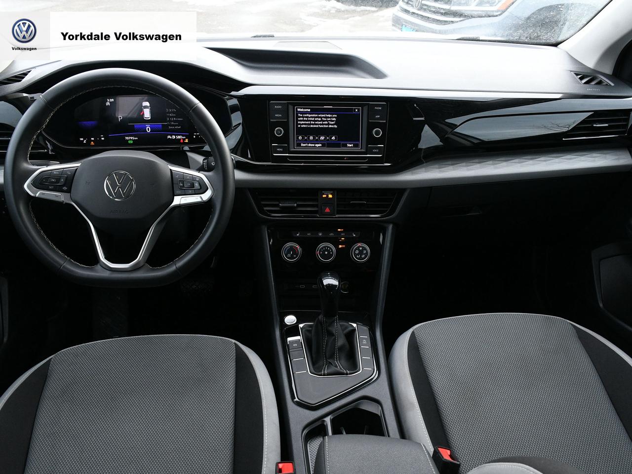 2024 Volkswagen Taos  Photo