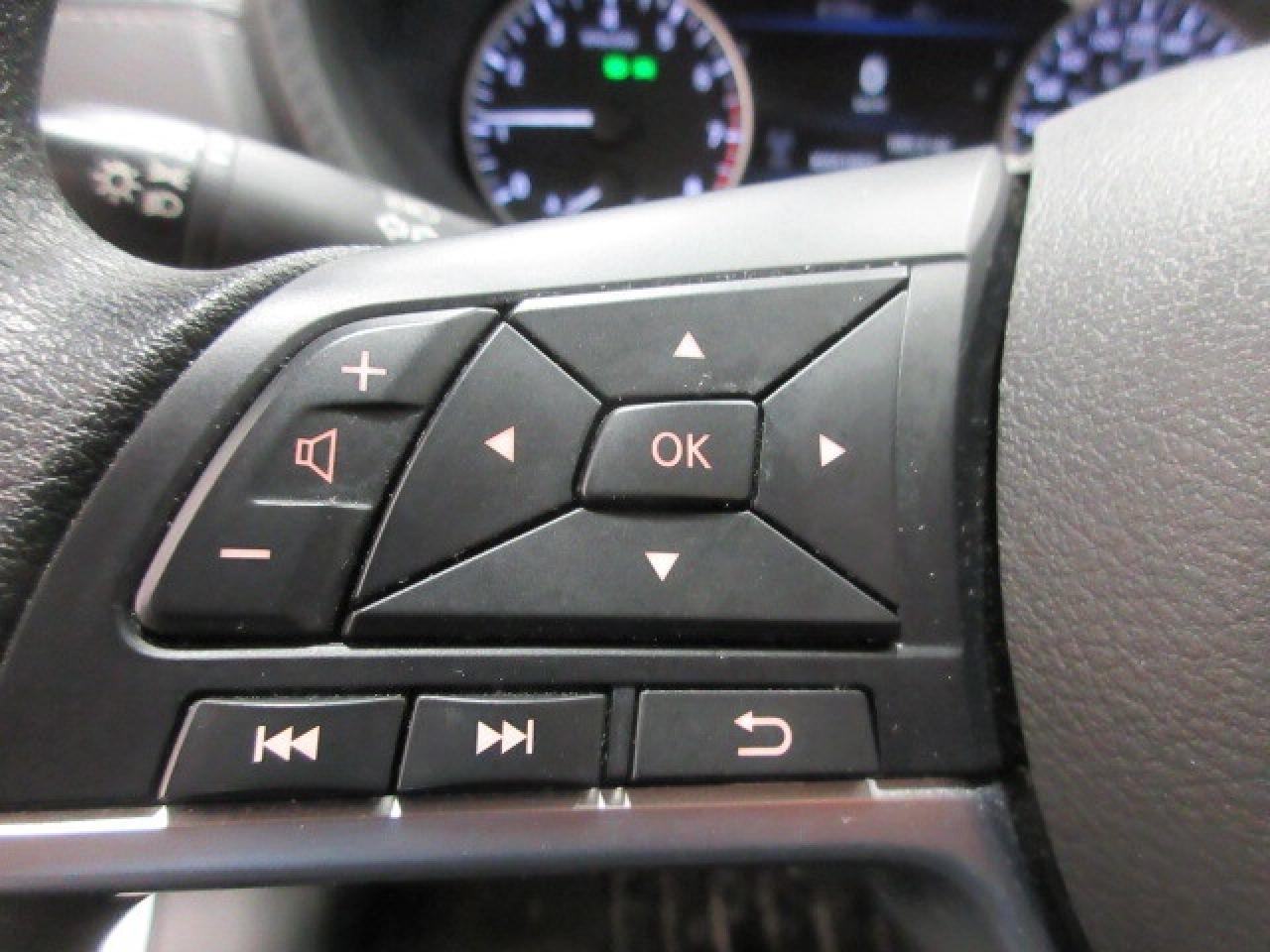 2024 Nissan Sentra SV, HTD. SEATS, ALLOYS, A/C, APPLE/ANDROID, 66K! Photo