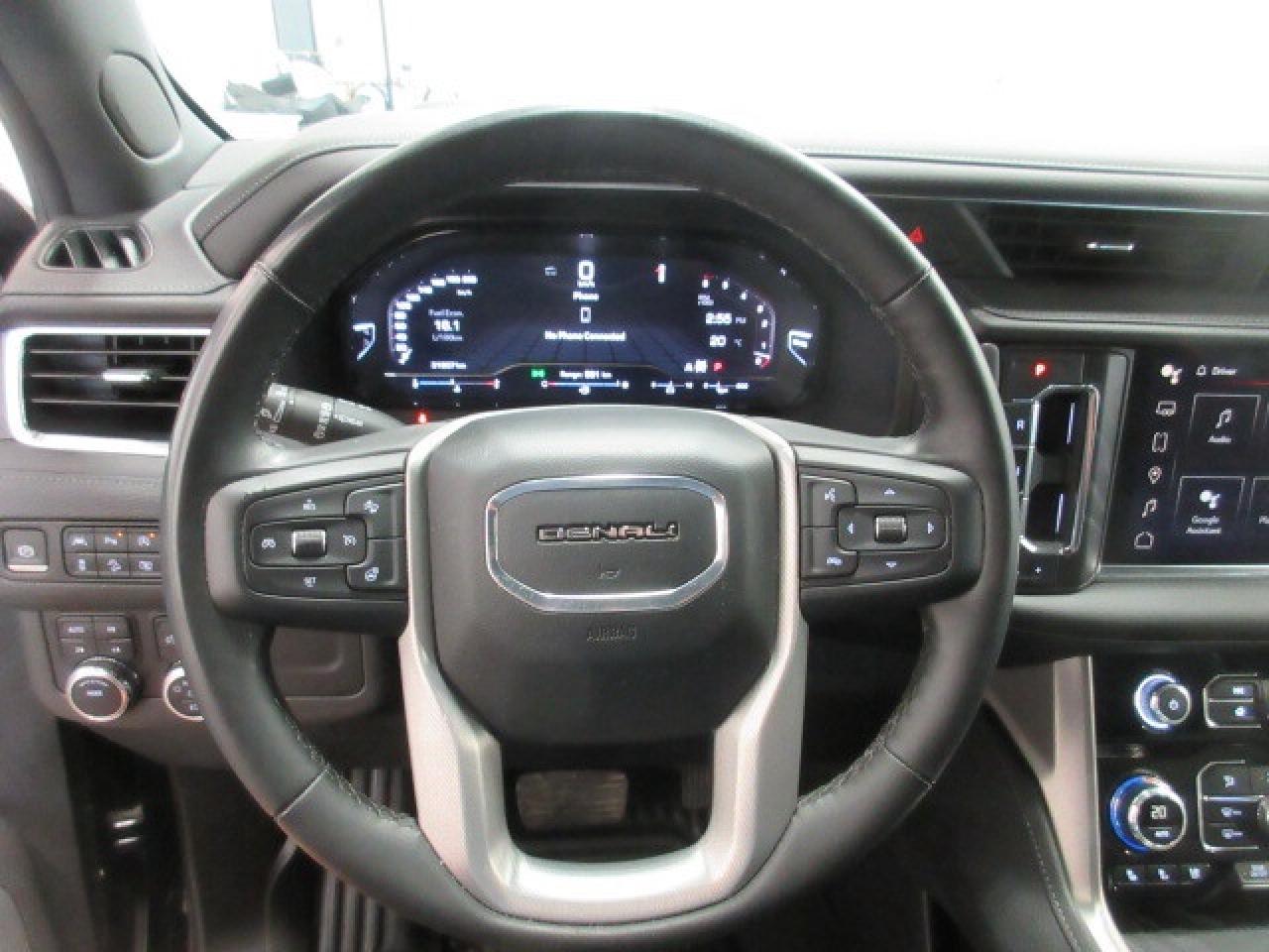 2023 GMC Yukon XL DENALI, NAV, ROOF, LEATHER APPLE/ANDROID, 35K! Photo