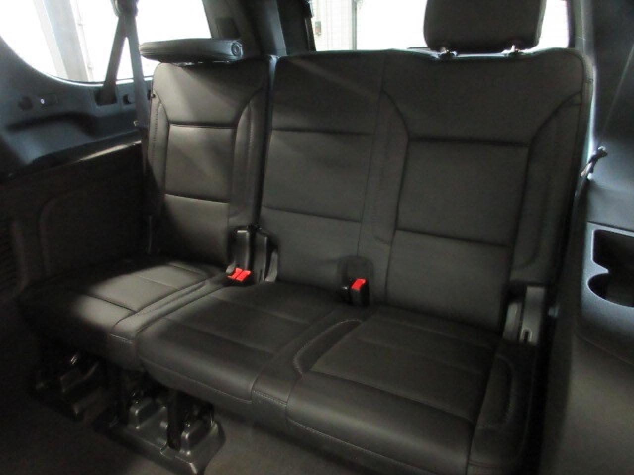 2023 GMC Yukon XL DENALI, NAV, ROOF, LEATHER APPLE/ANDROID, 35K! Photo