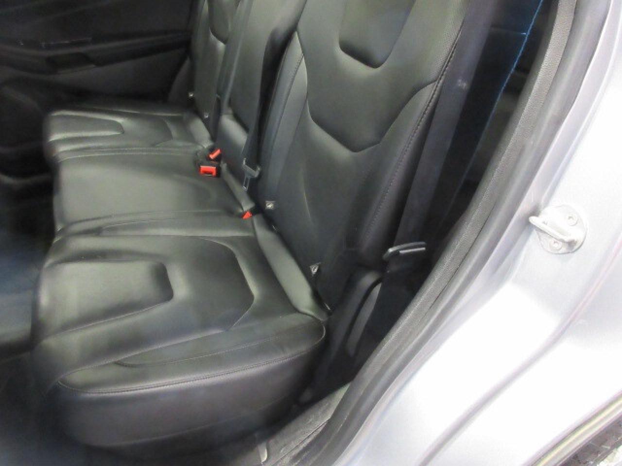 2020 Ford Edge TITANIUM AWD, ROOF, LEATHER, APPLE/ANDROID, 98K! Photo