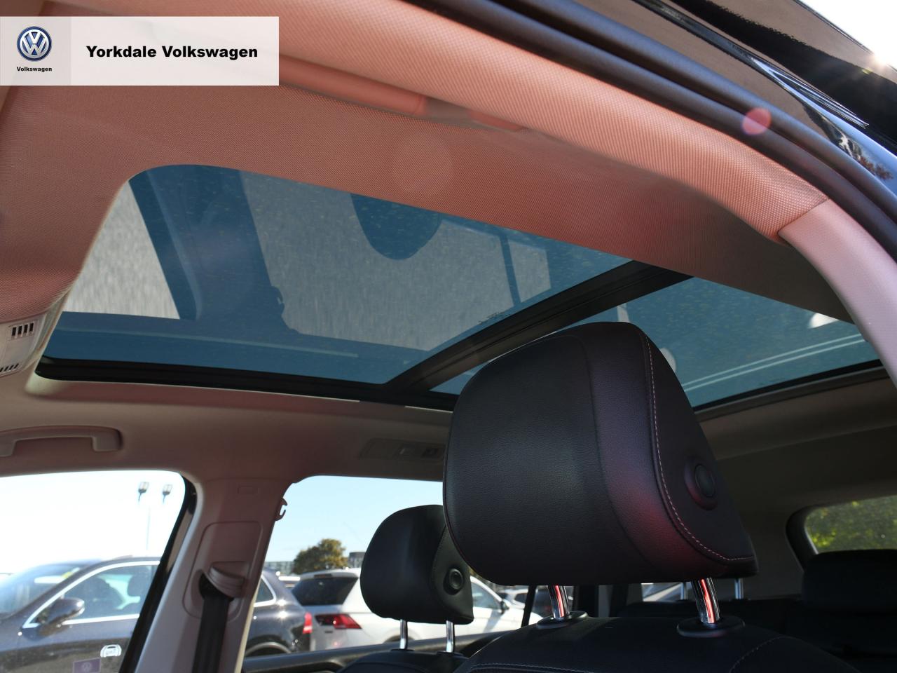 2019 Volkswagen Tiguan 4Motion Photo