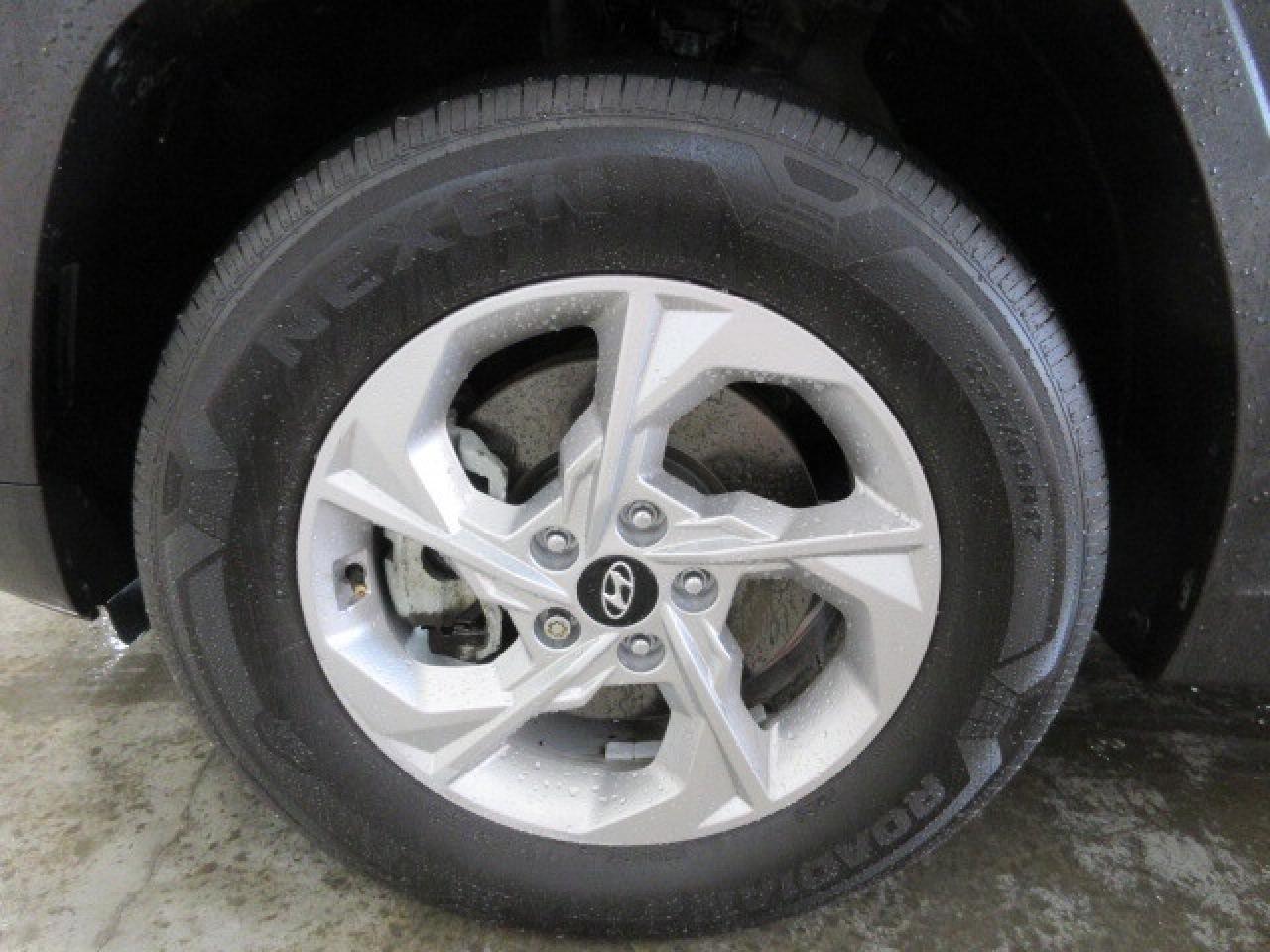 2022 Hyundai Tucson TREND AWD, PANA ROOF, LEATHER, APPLE/ANDROID, 35K! Photo