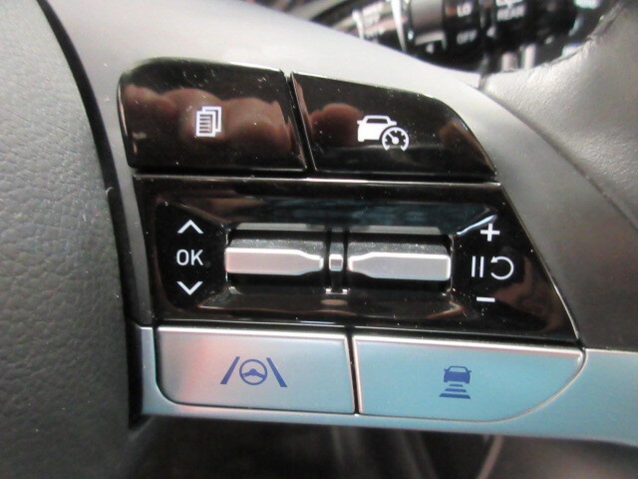 2022 Hyundai Tucson TREND AWD, PANA ROOF, LEATHER, APPLE/ANDROID, 35K! Photo