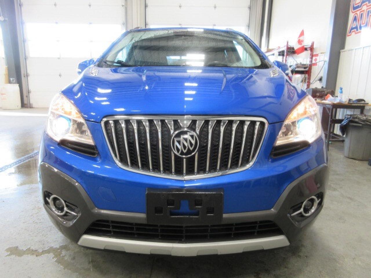 2016 Buick Encore AWD LEATHER, ROOF, NAV, HTD. SEATS, CAMERA, 145K! Photo2