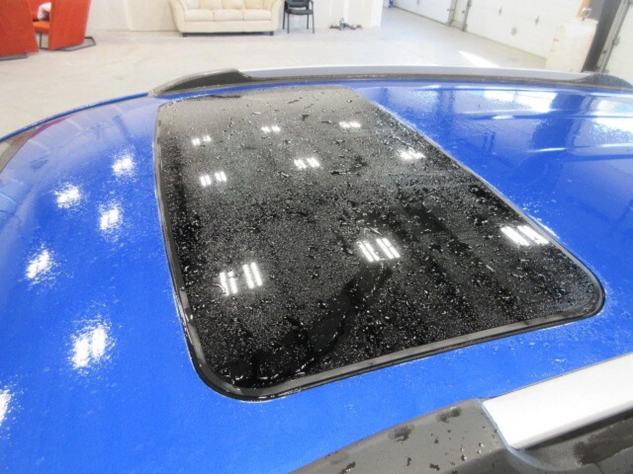 2016 Buick Encore AWD LEATHER, ROOF, NAV, HTD. SEATS, CAMERA, 145K! Photo