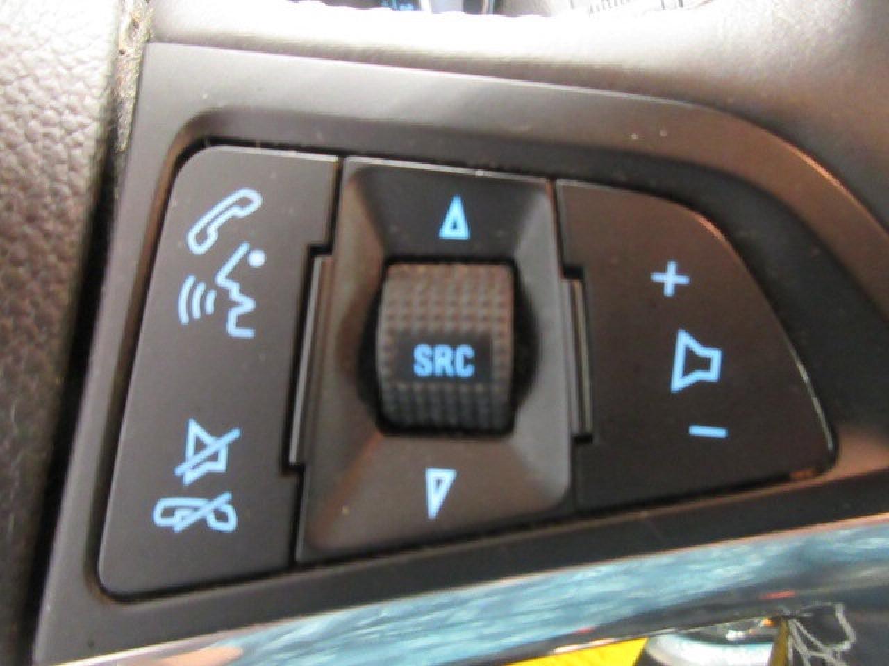 2016 Buick Encore AWD LEATHER, ROOF, NAV, HTD. SEATS, CAMERA, 145K! Photo