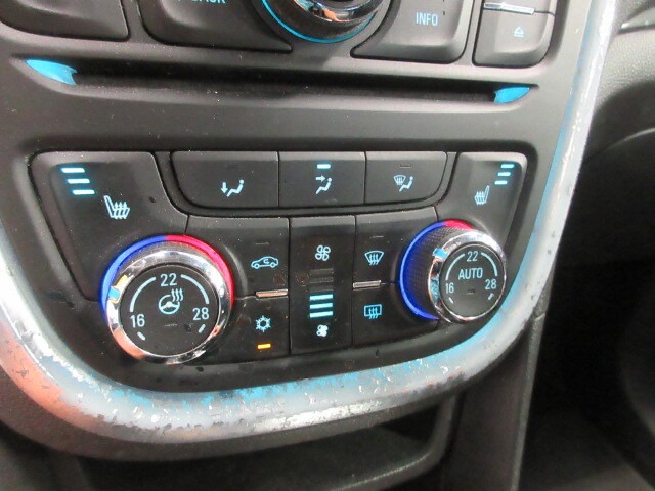 2016 Buick Encore AWD LEATHER, ROOF, NAV, HTD. SEATS, CAMERA, 145K! Photo