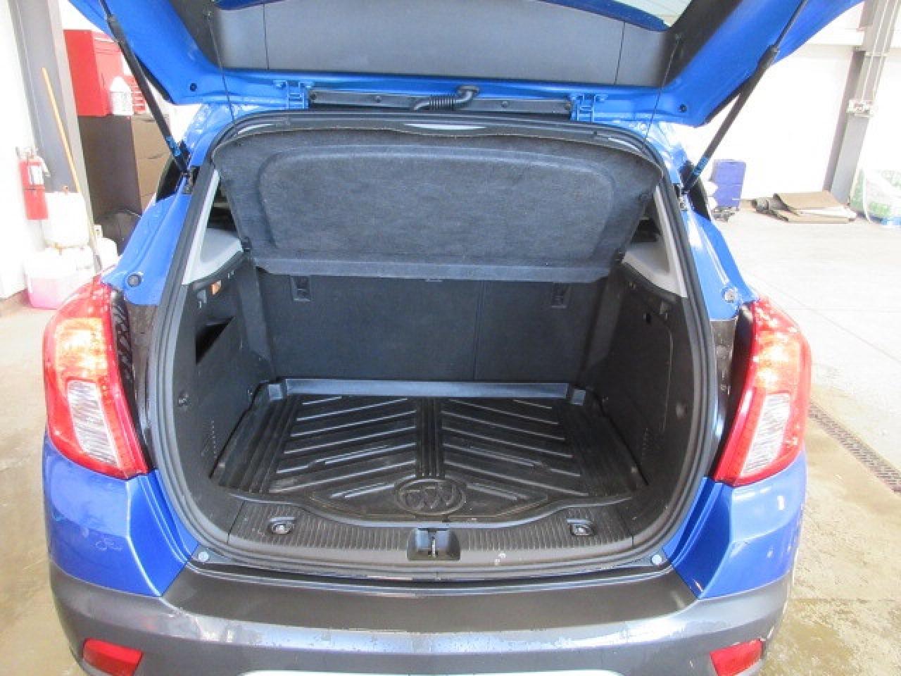 2016 Buick Encore AWD LEATHER, ROOF, NAV, HTD. SEATS, CAMERA, 145K! Photo