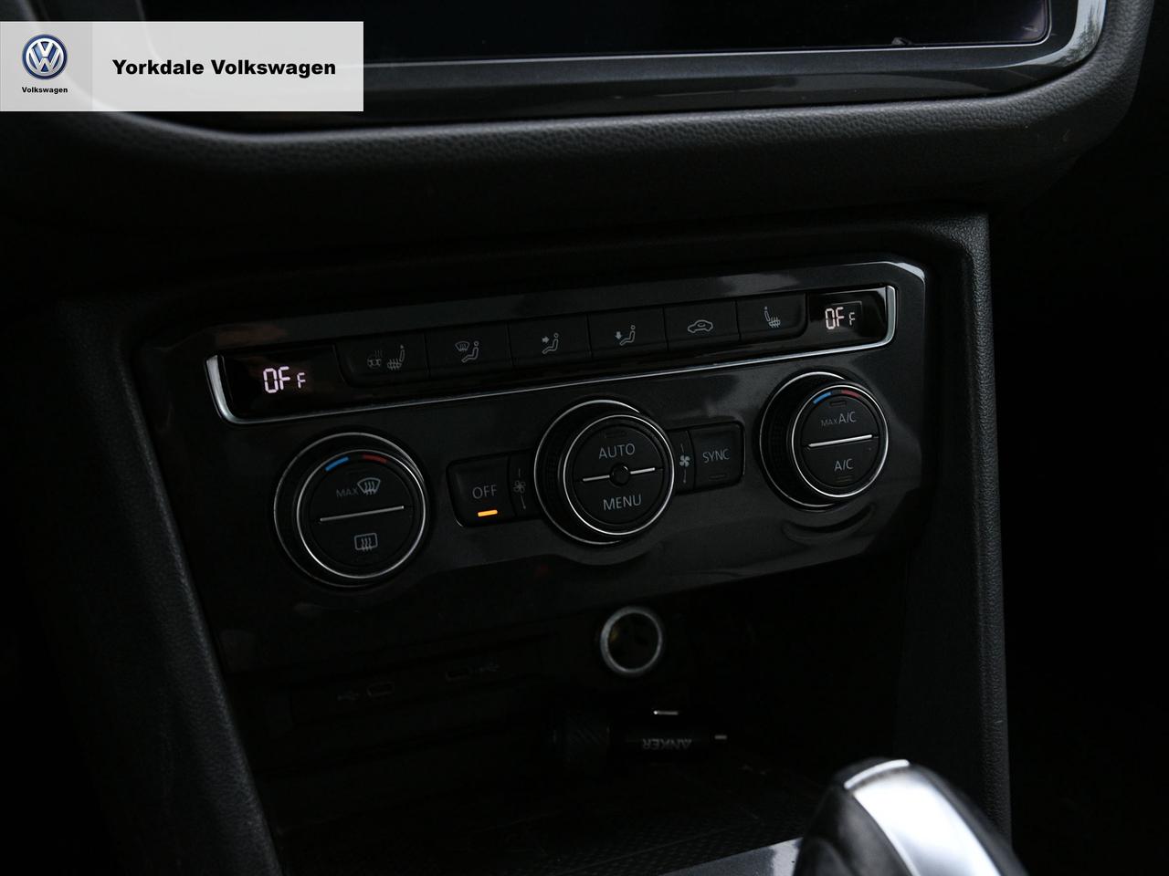 2021 Volkswagen Tiguan 4Motion Photo