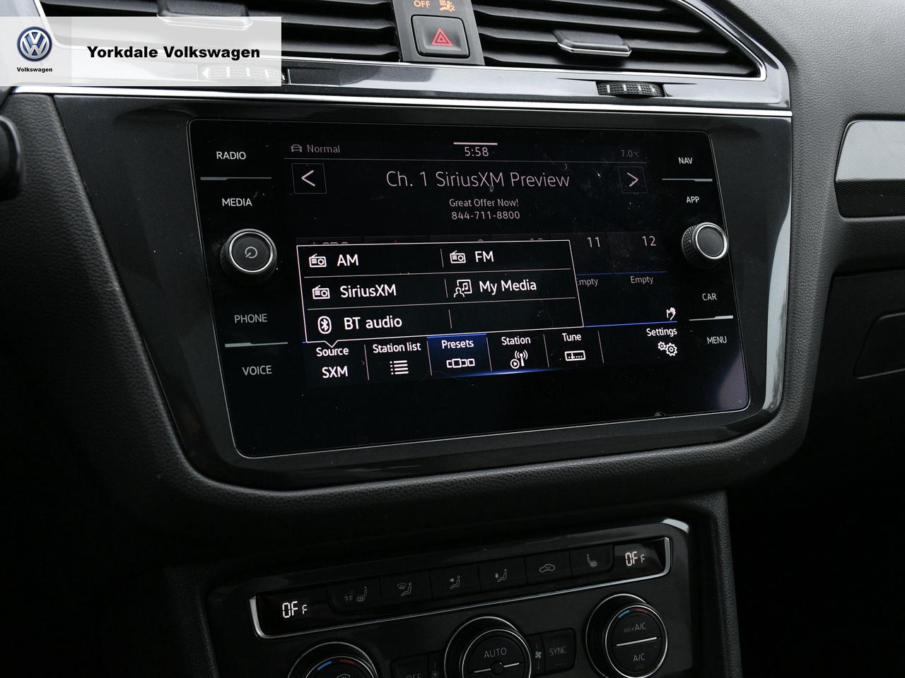 2021 Volkswagen Tiguan 4Motion Photo