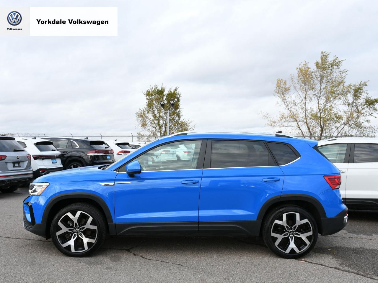2022 Volkswagen Taos  Photo