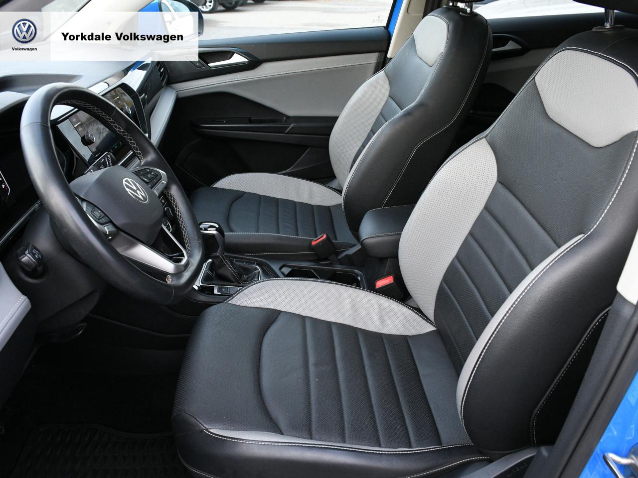 2022 Volkswagen Taos  Photo