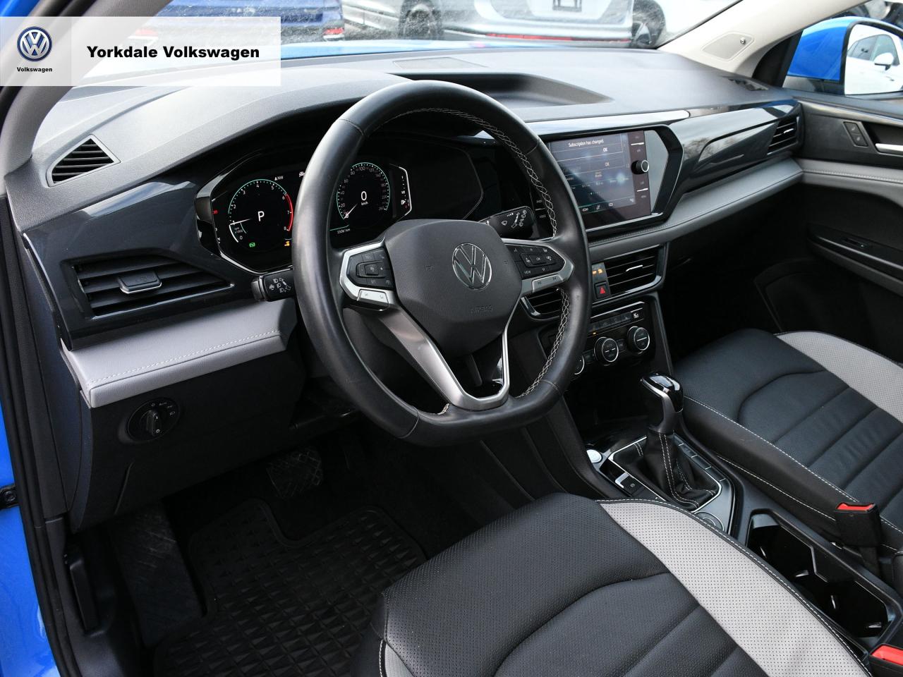 2022 Volkswagen Taos  Photo