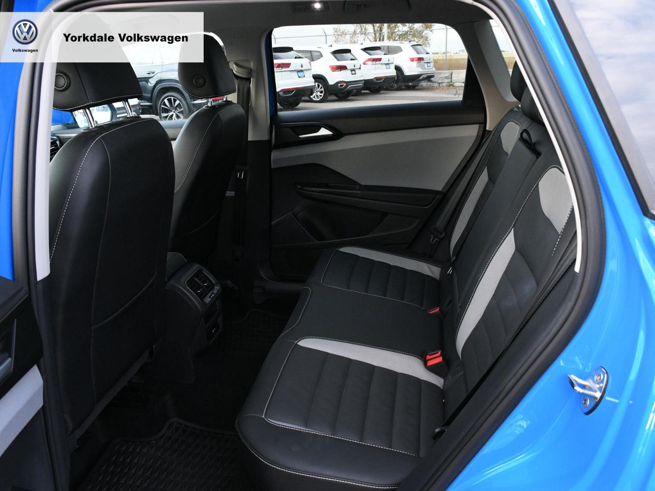 2022 Volkswagen Taos  Photo