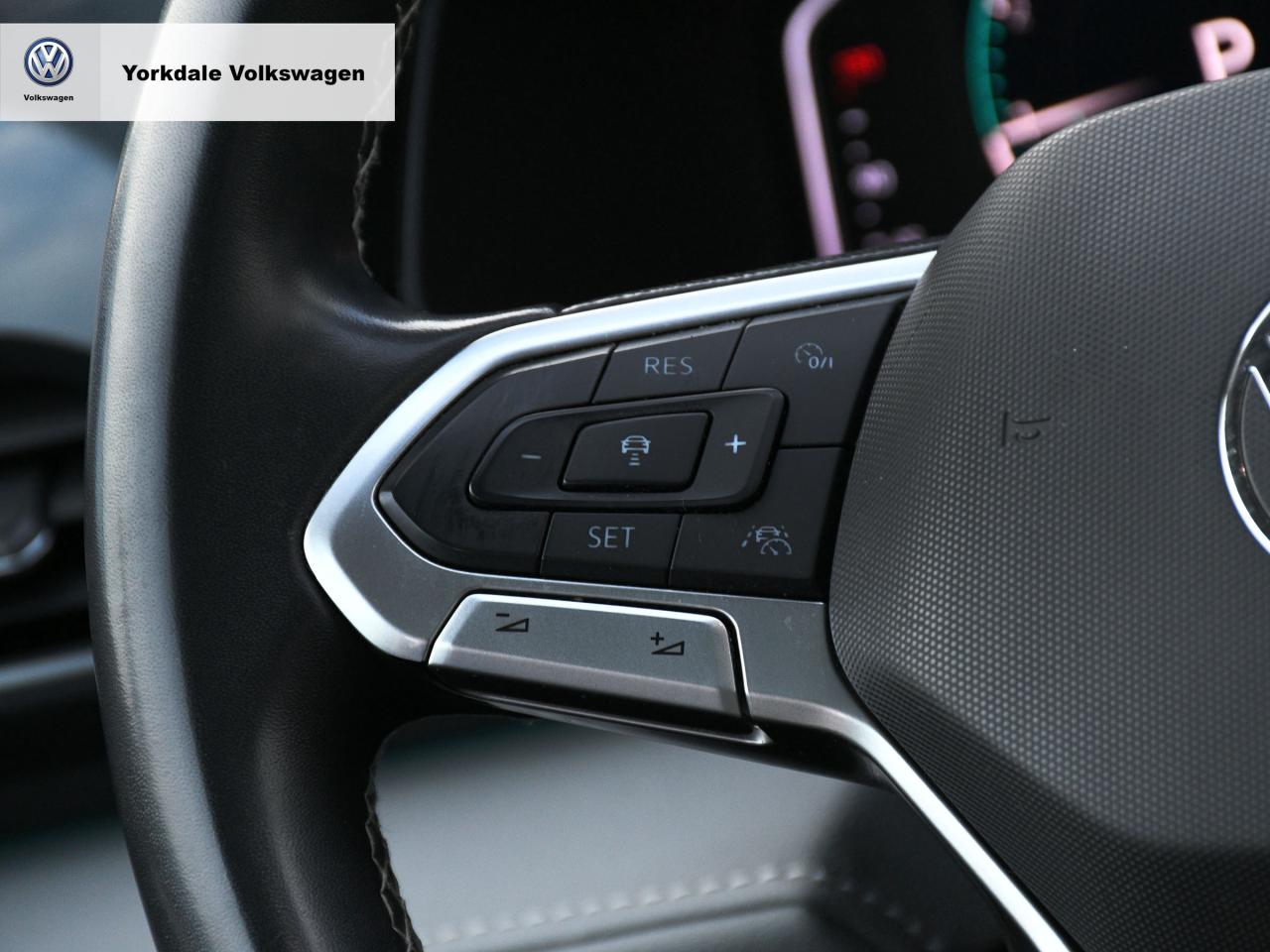 2022 Volkswagen Taos  Photo