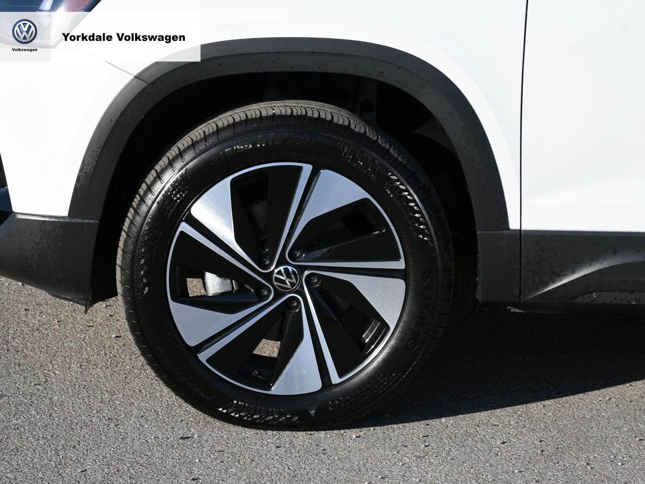 2025 Volkswagen Taos  Photo