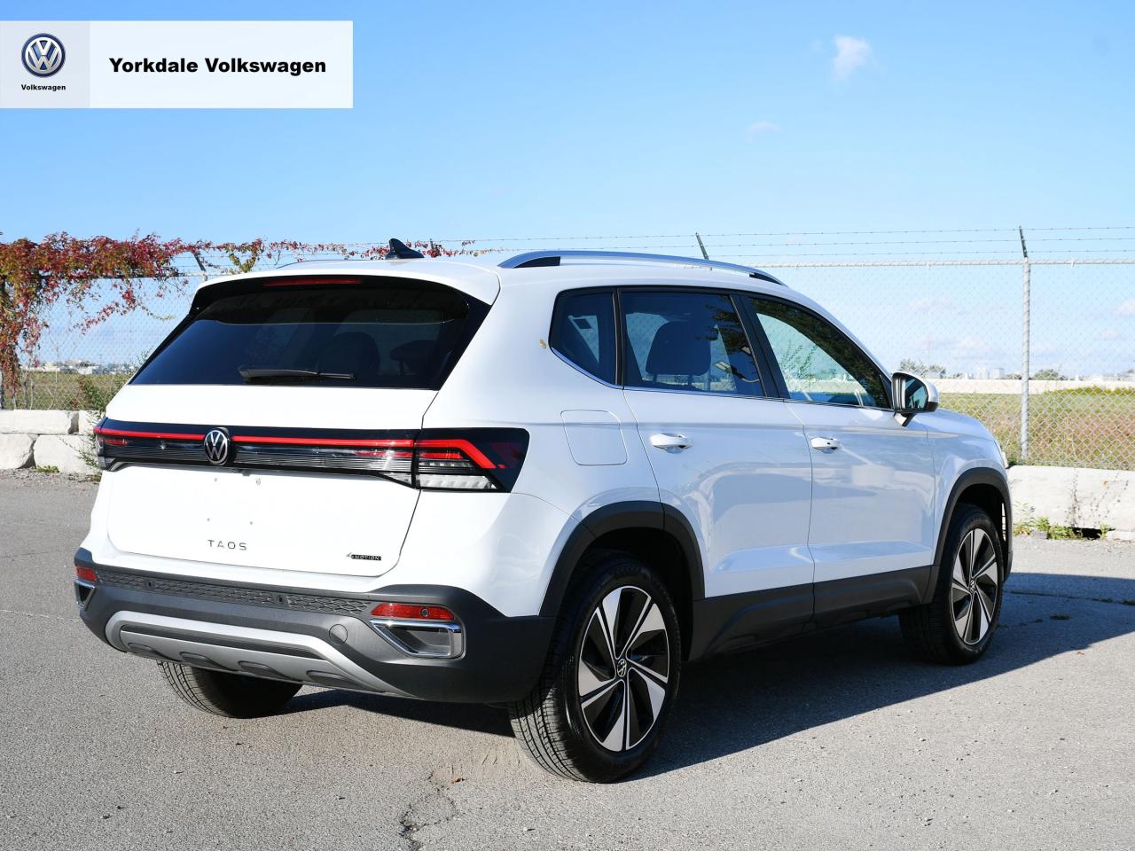 2025 Volkswagen Taos  Photo