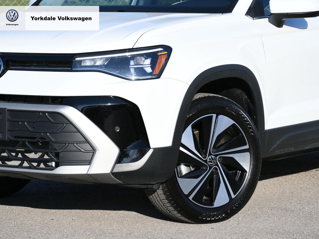 2025 Volkswagen Taos  Photo