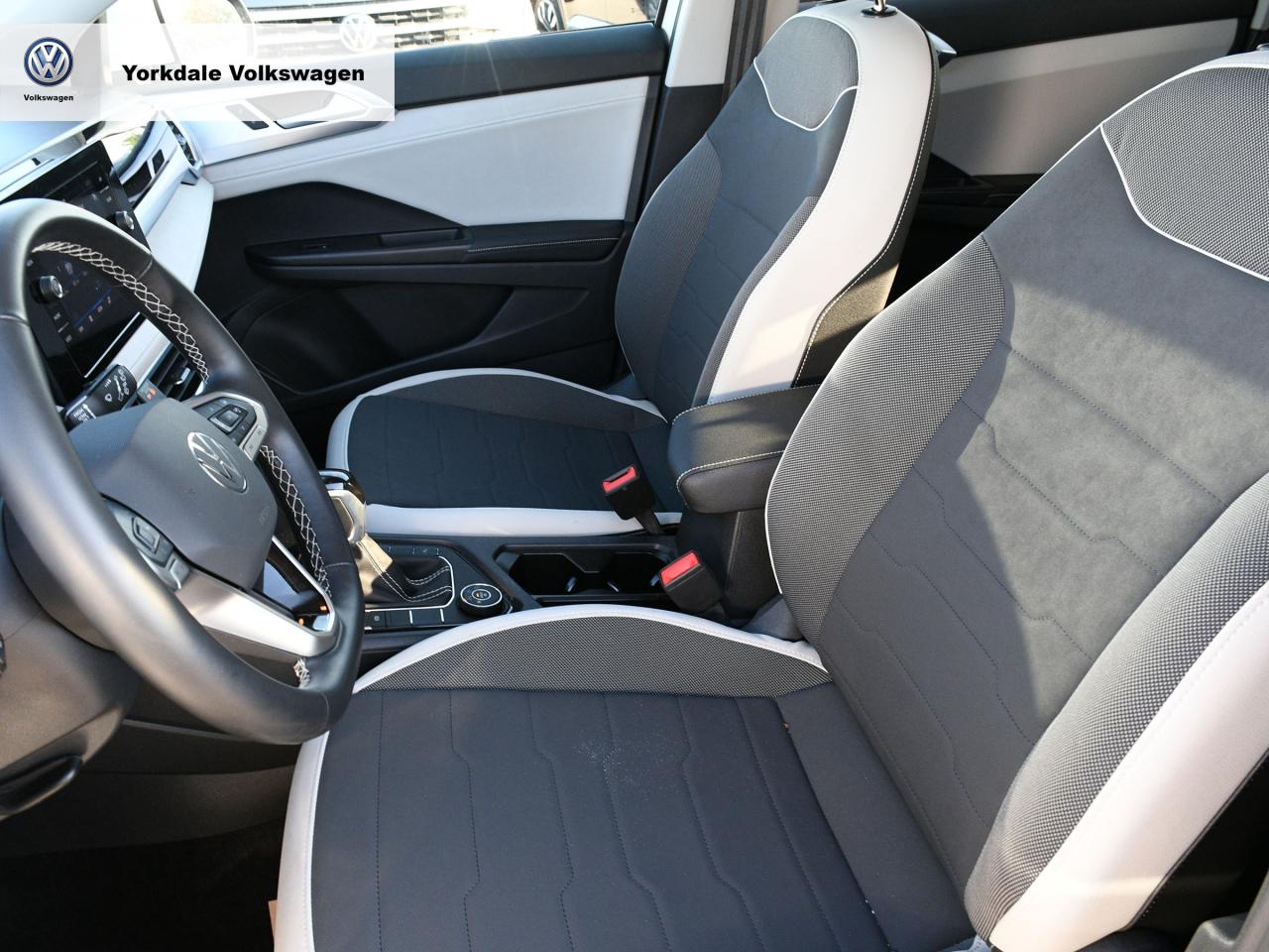 2025 Volkswagen Taos  Photo