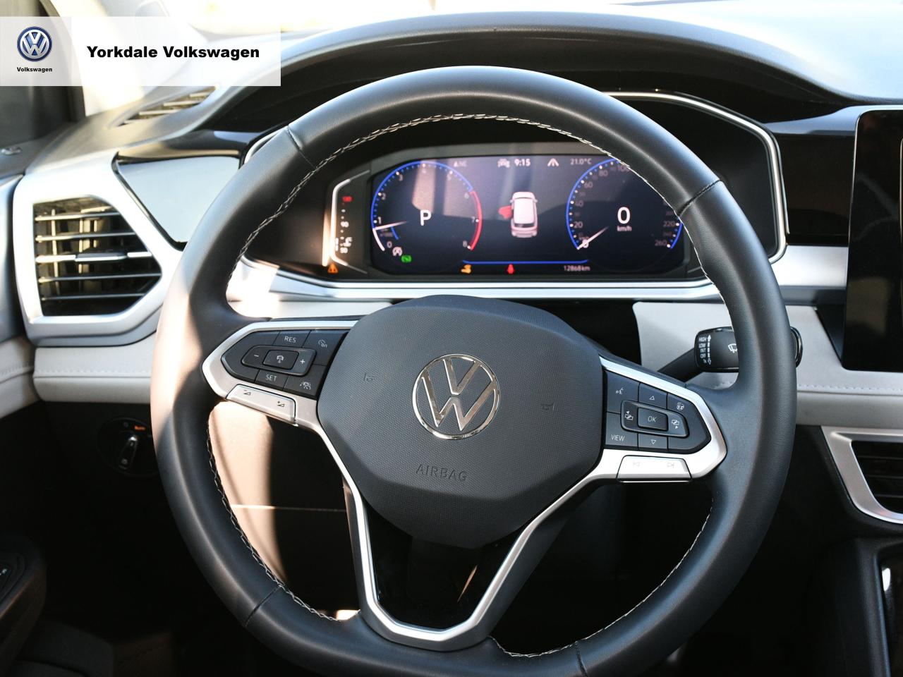 2025 Volkswagen Taos  Photo