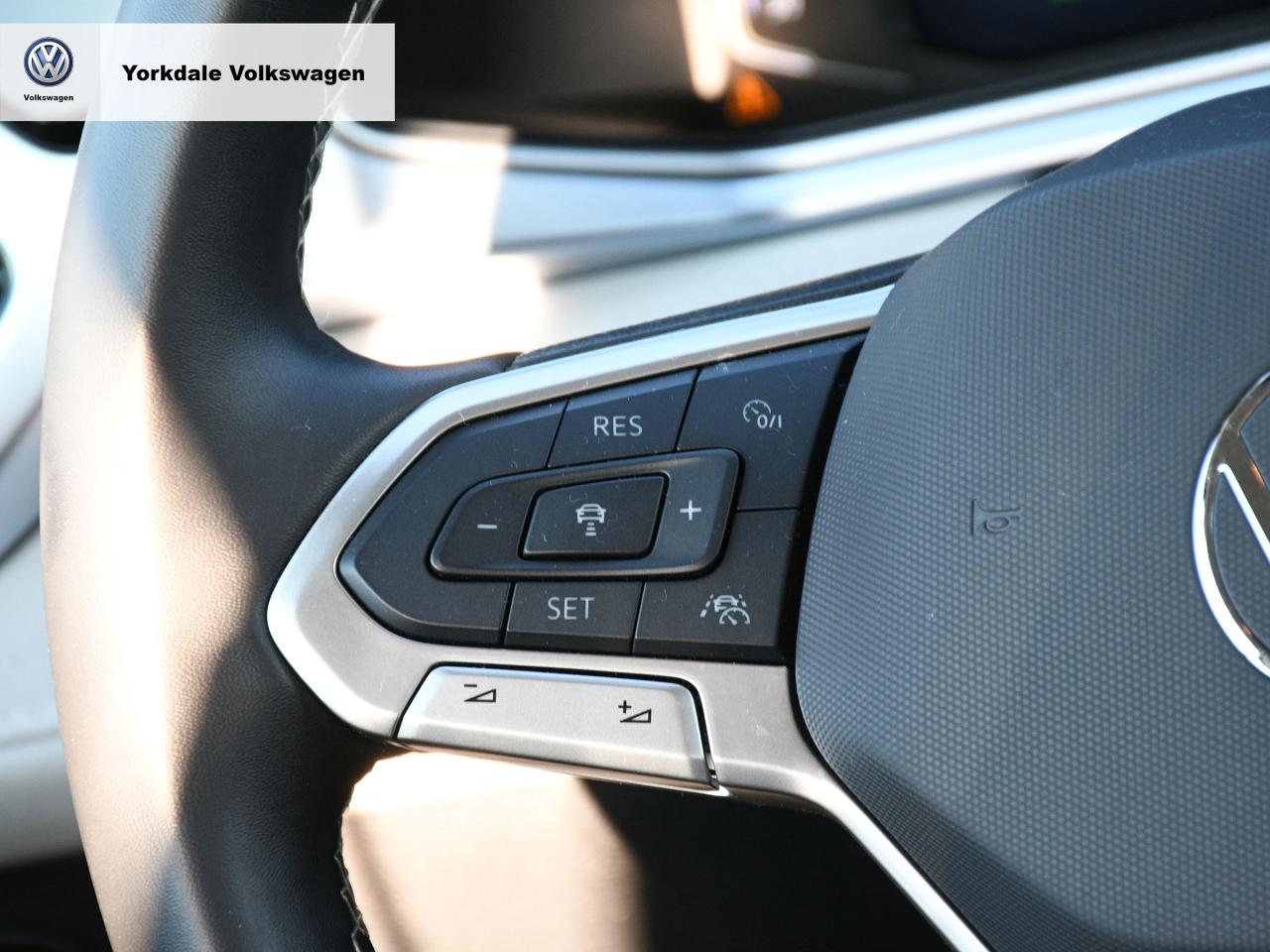 2025 Volkswagen Taos  Photo