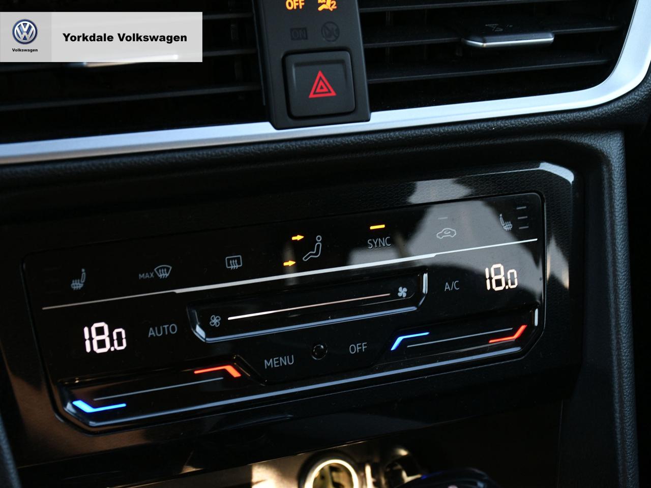 2025 Volkswagen Taos  Photo